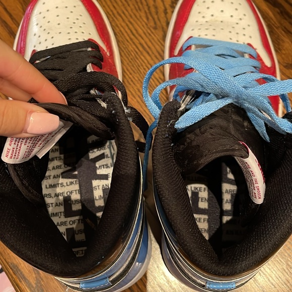 Authentic Nike Air Jordan 1 Retro high”Les twin fearless” sneakers - Picture 8 of 12